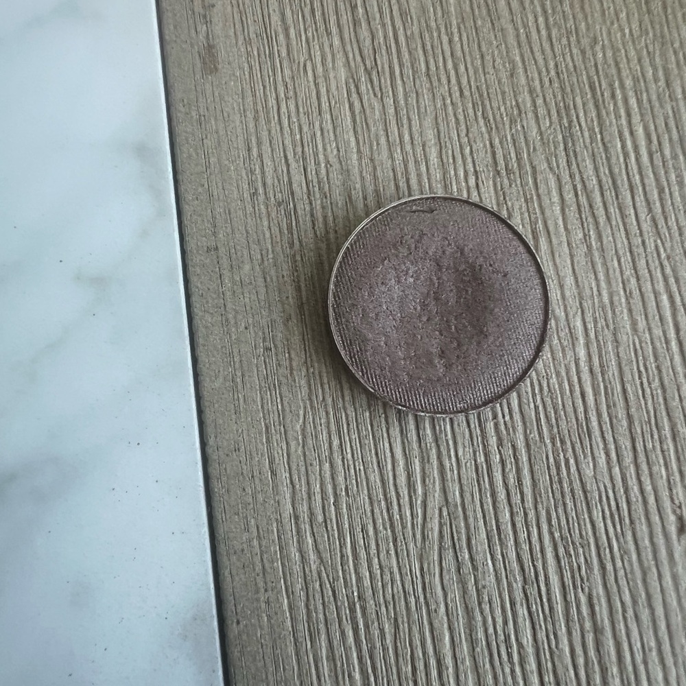 Makeup Geek Rich Taupe Eyeshadow Prom night
